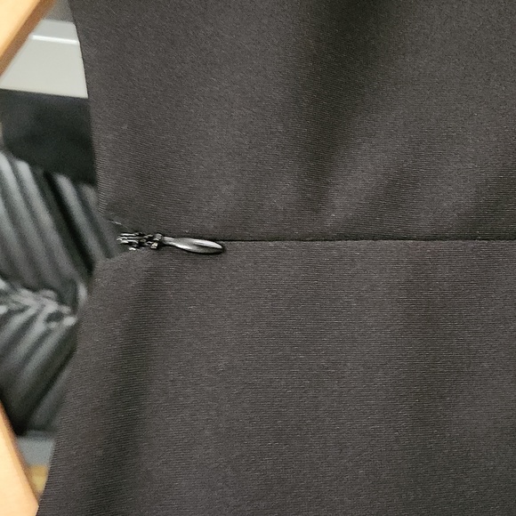 NWOT Revolve AQ/AQ Sez Black Mini Plunge Dress Size 2 - Picture 8 of 9